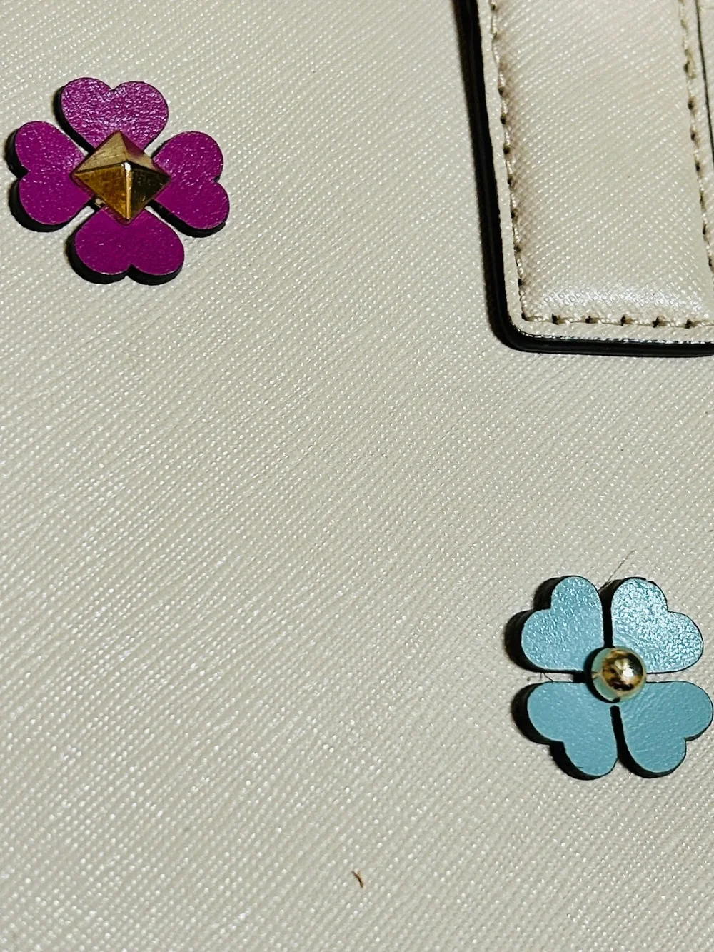 Kate Spade Cameron Spade Flower Applique Medium Satchel - Warm Beige Like New